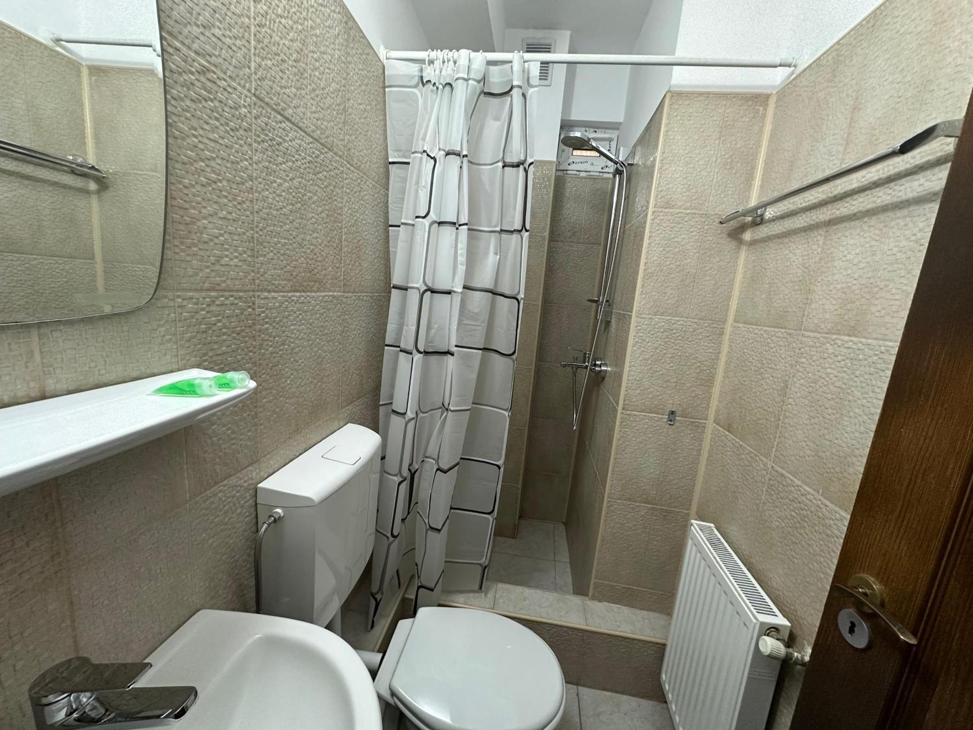 Casa Rustic Cazare Питещ Екстериор снимка