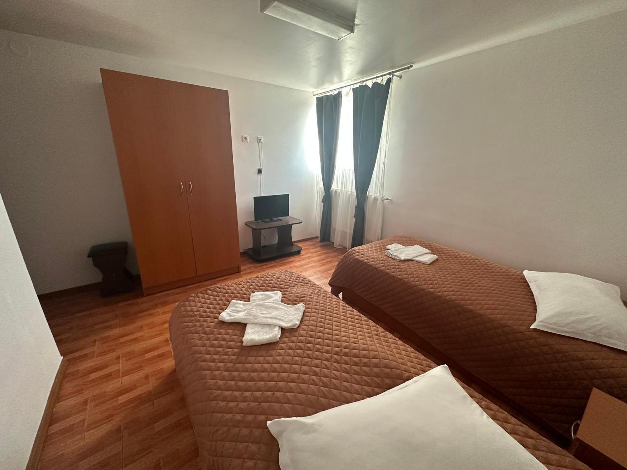 Casa Rustic Cazare Питещ Екстериор снимка